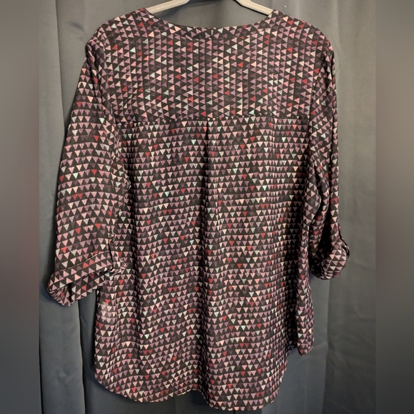 Maurice's Button Down - Picture 6 of 7